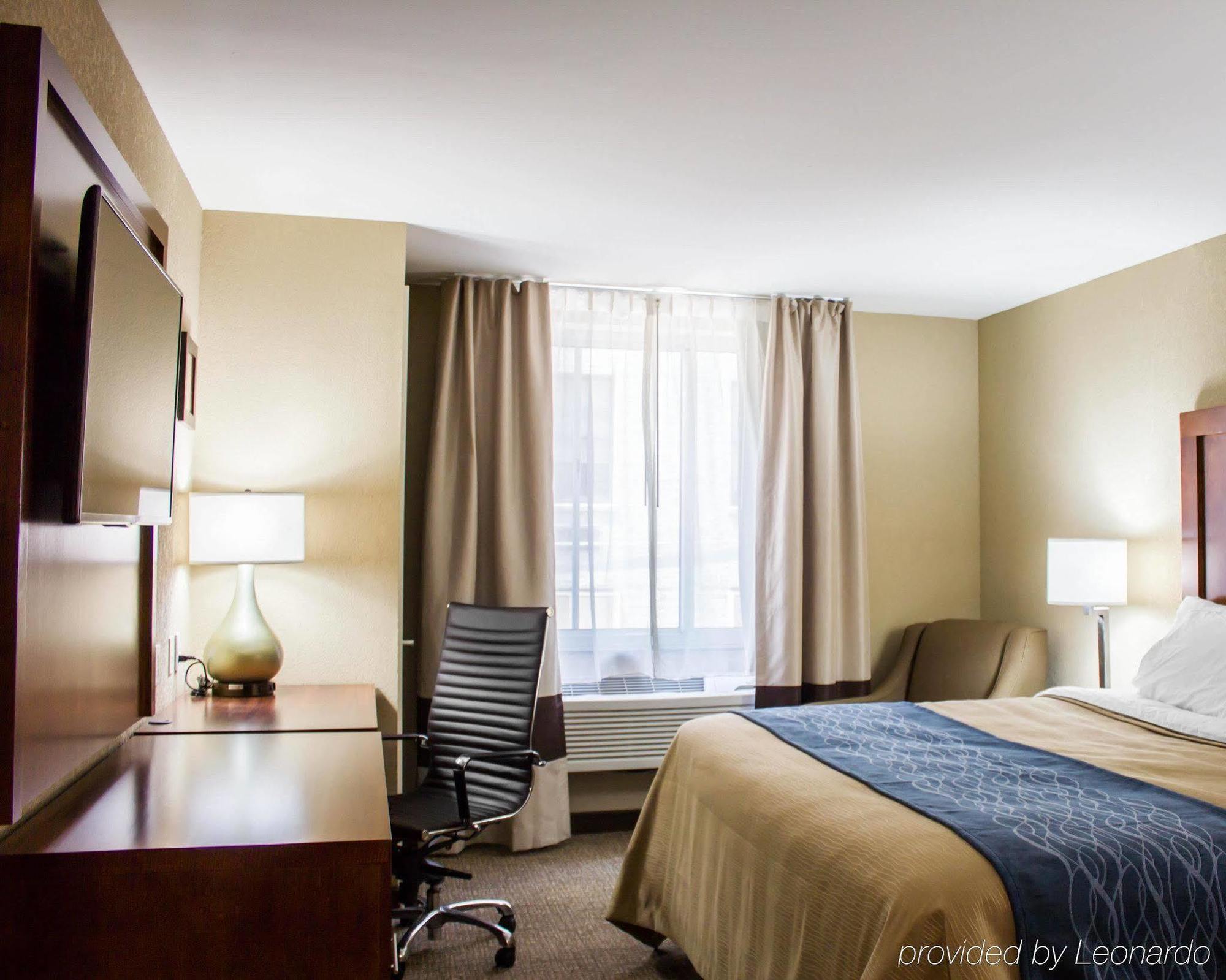 Comfort Inn Ню Йорк Екстериор снимка