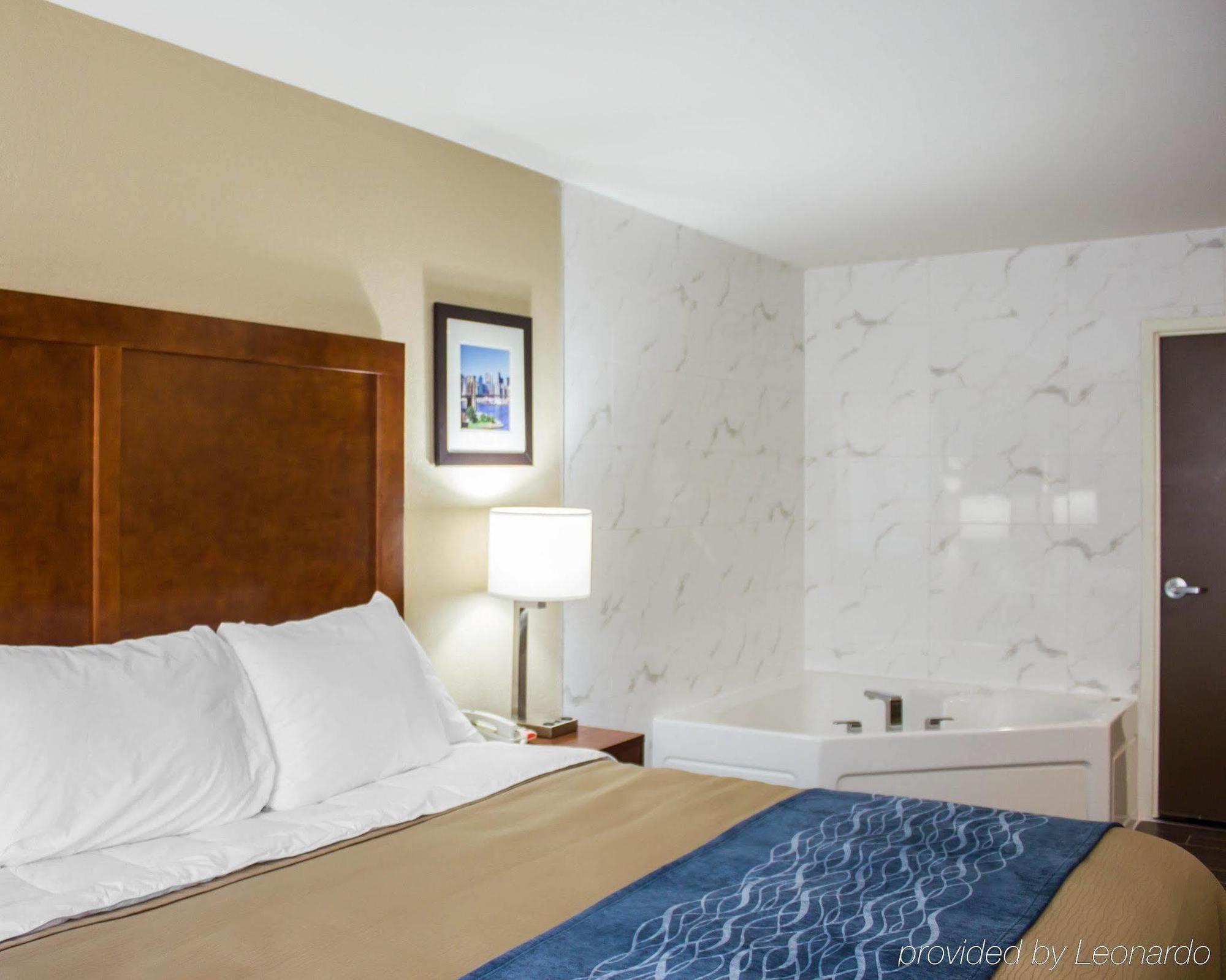 Comfort Inn Ню Йорк Екстериор снимка