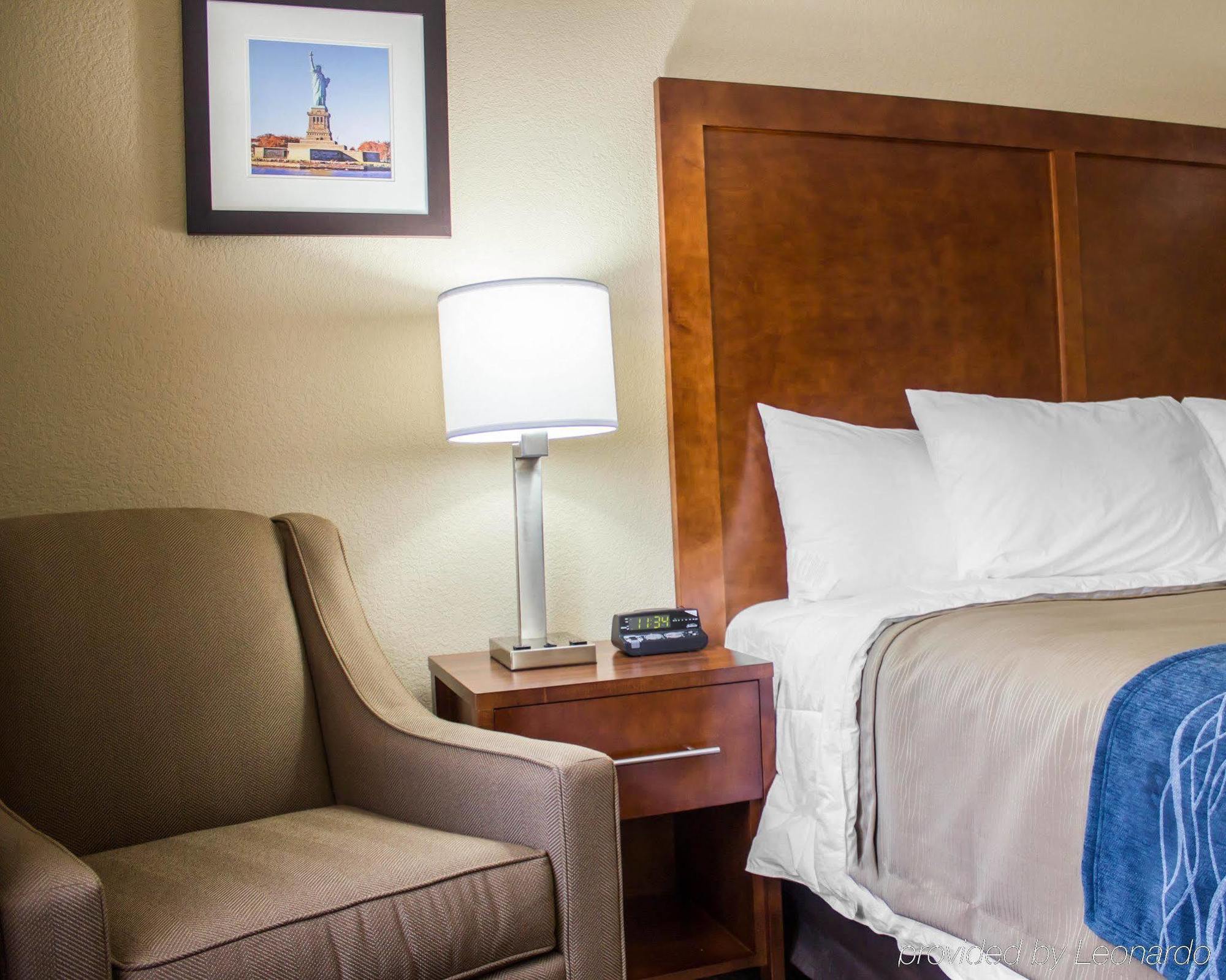 Comfort Inn Ню Йорк Екстериор снимка